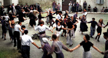 Danse – Auberges de jeunesse – Pierre Jamet-Colorized Danse - Auberges de jeunesse - Pierre Jamet-Colorized